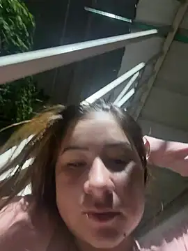 Zoe Luxxe  online show from 04/27/26, 01:47