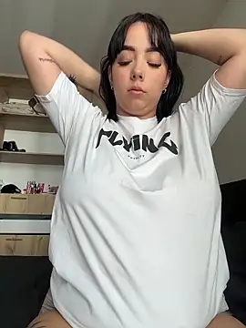 Encore Angel online show from 04/12/26, 08:47