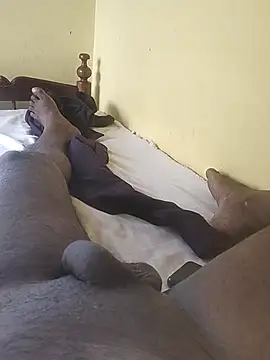 lovelycouples95 online show from 03/02/26, 11:17