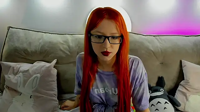 Emma Dusk online show from 04/02/26, 01:03