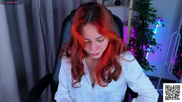 Alishha Sky online show from 04/20/26, 12:24