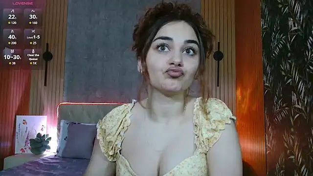 Snapshot of KatarinaHeaven chatting on 05/18/26, 07:41 KatarinaHeaven online show from 05/18/26, 07:41