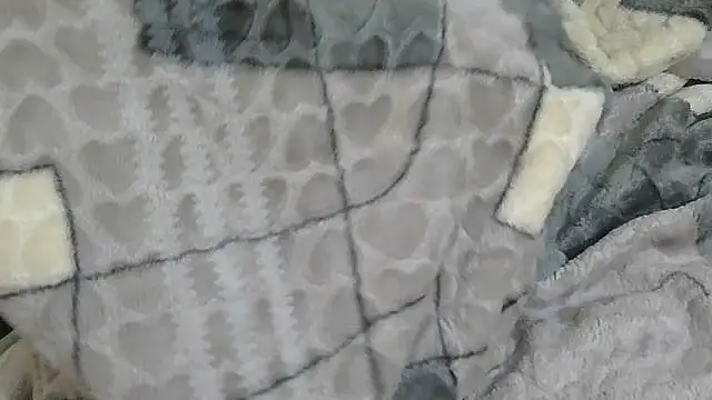 YoungPhatKitty online show from 04/14/26, 08:42