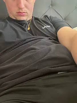 vinizinhot online show from 03/02/26, 12:01