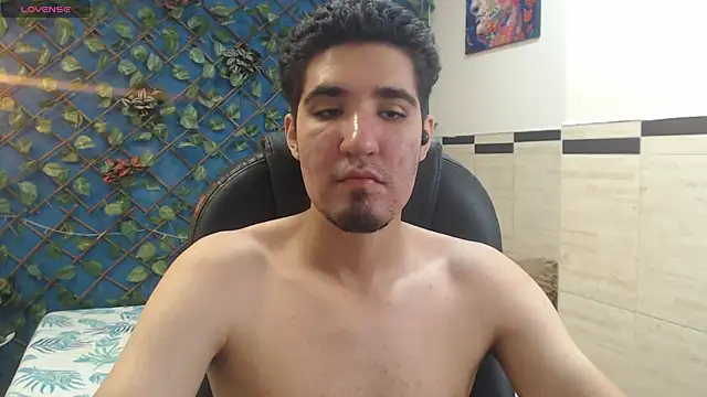 Roccoallegeri online show from 04/01/26, 01:41