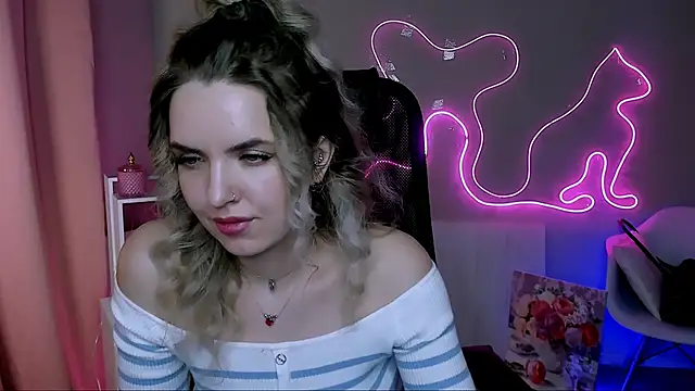 AliceSmite online show from 03/10/26, 03:28