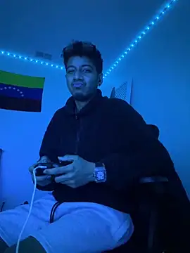 usrrnamemejs online show from 03/03/26, 05:02