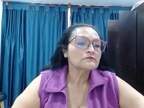  BellaNocturna online show from 04/14/26, 10:27