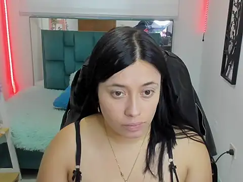 Valery bonnet online show from 03/06/26, 12:12