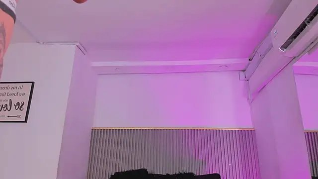 ashvalentine  online show from 07/23/26, 07:34
