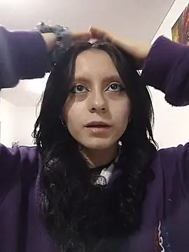 Naomimolie online show from 03/25/26, 11:38