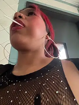 Cherry Charlottee online show from 04/10/26, 07:40