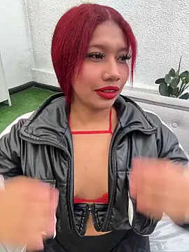 Snapshot of Cherry_Charlottee chatting on 05/21/26, 07:43 Cherry Charlottee online show from 05/21/26, 07:43