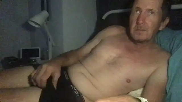 MrBombasticxxx online show from 04/19/26, 05:34