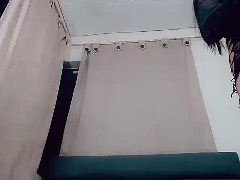 Lia Suares online show from 03/07/26, 03:25