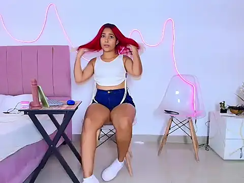 Peliroja lustrum online show from 04/21/26, 07:50