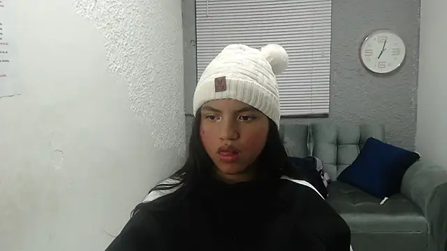 kimmyfuckass online show from 04/18/26, 01:26