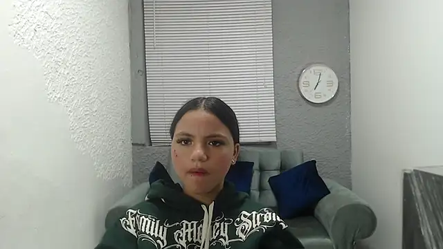 Snapshot of kimmyfuckass chatting on 04/25/26, 01:41 kimmyfuckass online show from 04/25/26, 01:41