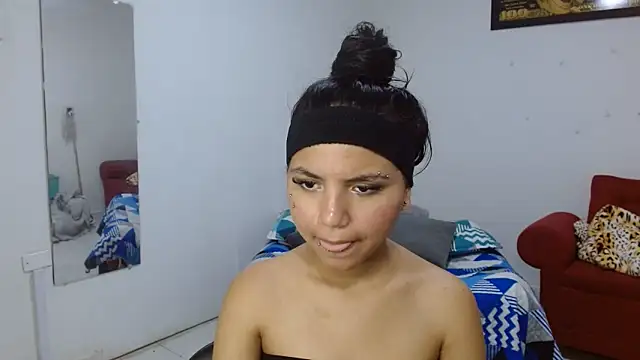 Snapshot of kimmyfuckass chatting on 06/04/26, 07:53 kimmyfuckass online show from 06/04/26, 07:53