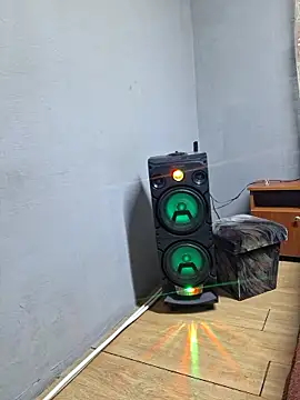 Minike75 online show from 04/16/26, 03:46