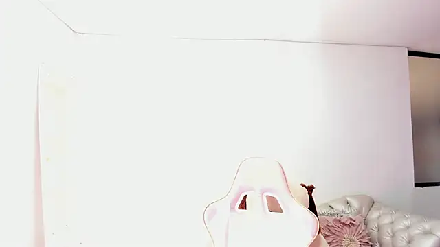 KoralCruz  online show from 03/05/26, 03:30