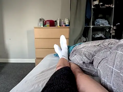 Snapshot of mywife_mademe_takebbc chatting on 03/05/26, 08:54 mywife mademe takebbc online show from 03/05/26, 08:54