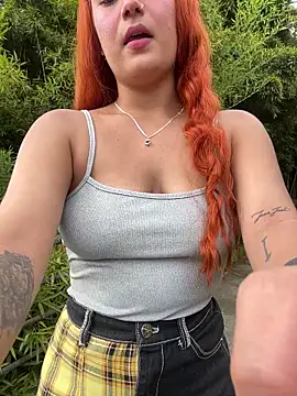 isabella ferrer99 online show from 03/25/26, 09:43