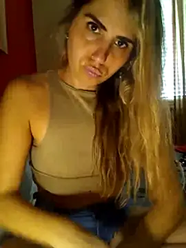 Emilyvuxa online show from 03/12/26, 07:36