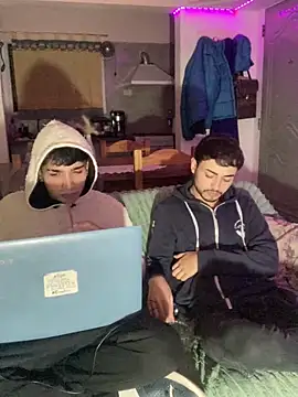 Lucasss2204 online show from 03/28/26, 05:18