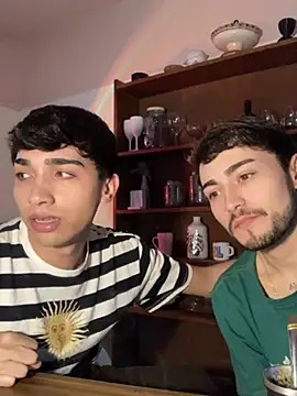 Lucasss2204 online show from 04/12/26, 08:36