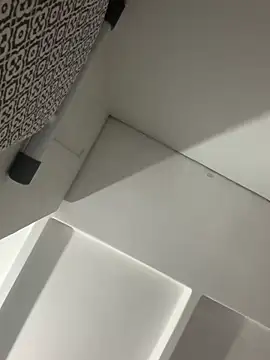 Snapshot of Holy_Desiree chatting on 03/27/26, 06:30 Holy Desiree online show from 03/27/26, 06:30