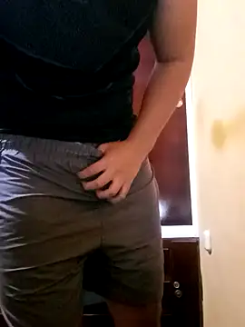 Hypeeboyy online show from 03/20/26, 09:30