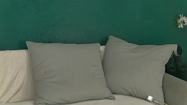 Snapshot of SkinnyNatty chatting on 07/11/26, 03:53 SkinnyNatty online show from 07/11/26, 03:53
