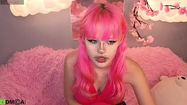 Necucuby online show from 03/12/26, 07:47