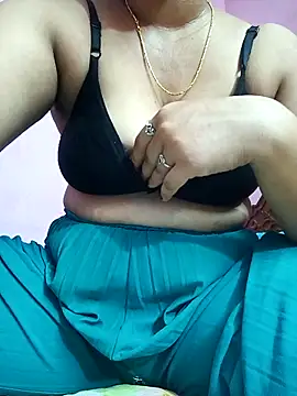 priyatelugu340 online show from 04/07/26, 04:02