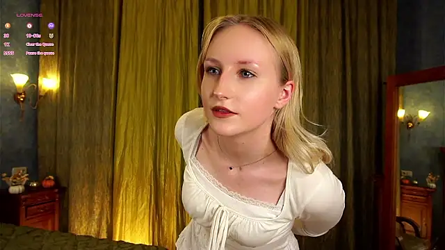 CatarinaGulla online show from 03/20/26, 12:21