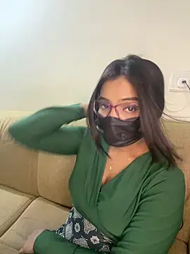 nikki catz online show from 04/21/26, 06:55