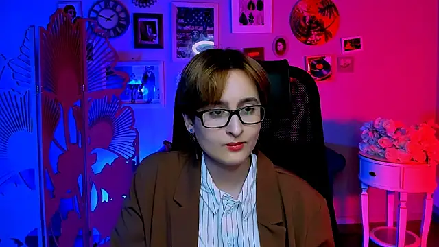 LixeLuna online show from 04/07/26, 06:25