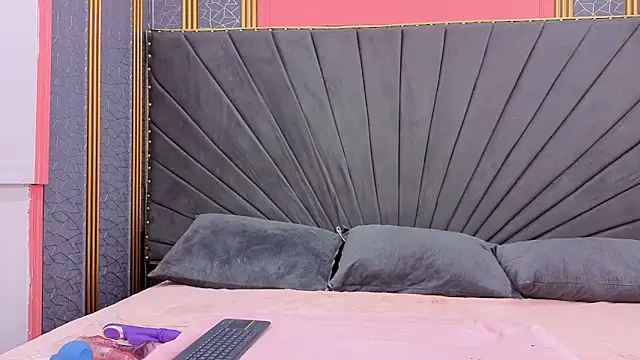 Kaely-Hot- online show from 03/30/26, 02:18