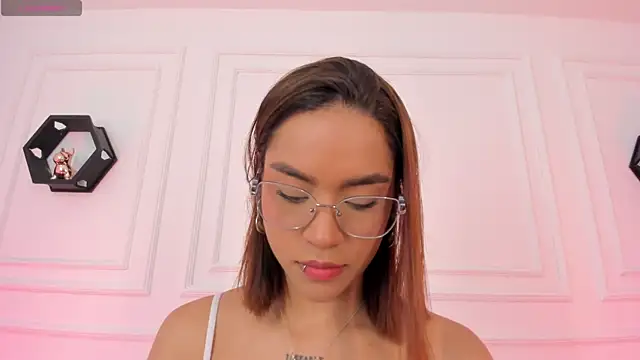 Snapshot of Im_Scarlett_ chatting on 06/18/26, 05:39 Im Scarlett online show from 06/18/26, 05:39