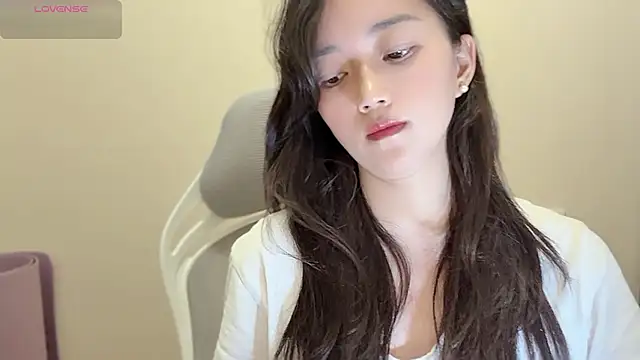 Snapshot of jinxiyao01 chatting on 06/18/26, 02:10 jinxiyao01 online show from 06/18/26, 02:10