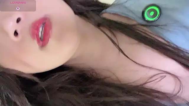 Snapshot of jinxiyao01 chatting on 06/26/26, 02:54 jinxiyao01 online show from 06/26/26, 02:54