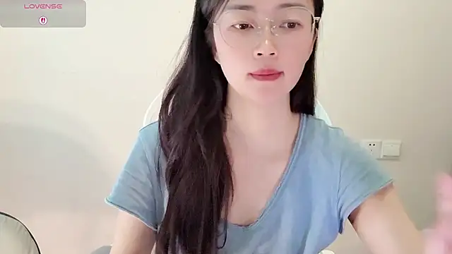 Snapshot of jinxiyao01 chatting on 07/05/26, 08:54 jinxiyao01 online show from 07/05/26, 08:54