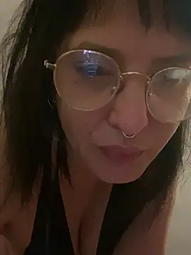 Xlilli69X online show from 04/11/26, 09:08