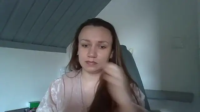 Emma-aaa online show from 03/06/26, 04:36