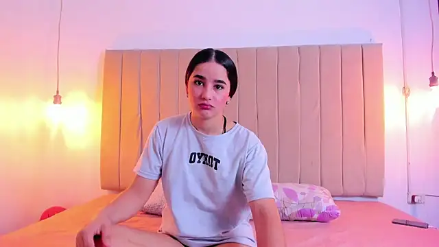 karina foxi online show from 03/18/26, 01:14