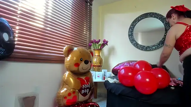 Maye Milf  online show from 03/19/26, 12:42