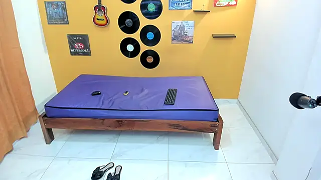 lilithevil32 online show from 03/21/26, 01:54