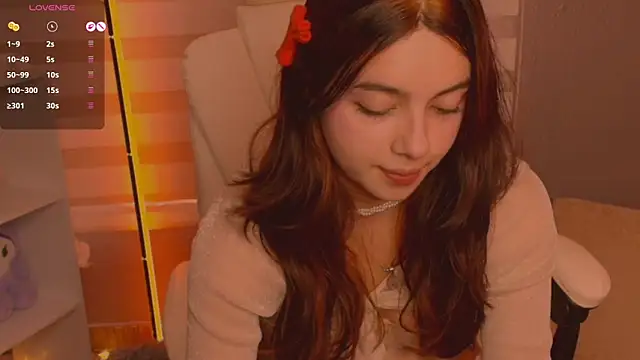 Im Elaris online show from 05/19/26, 02:01