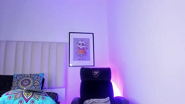 morenaza 019 online show from 04/21/26, 08:23